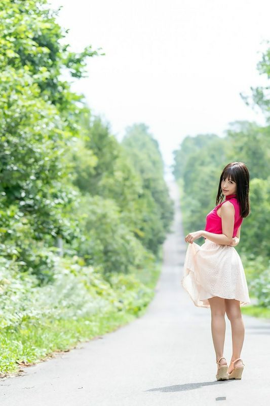 娉婷婉约的风姿...全身充溢着少女的纯情