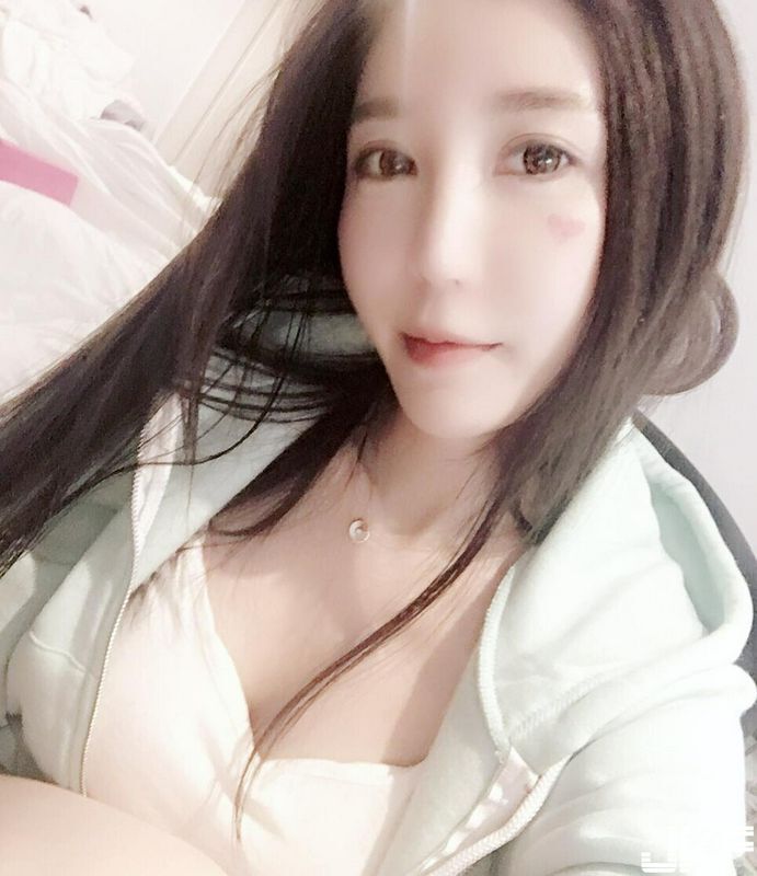 美胸正妹 Elise Hsu 小宇宙炸裂拉