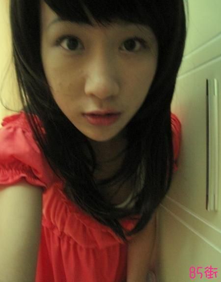 超级可爱女友的梦幻般的赤裸裸的性爱照片外洩